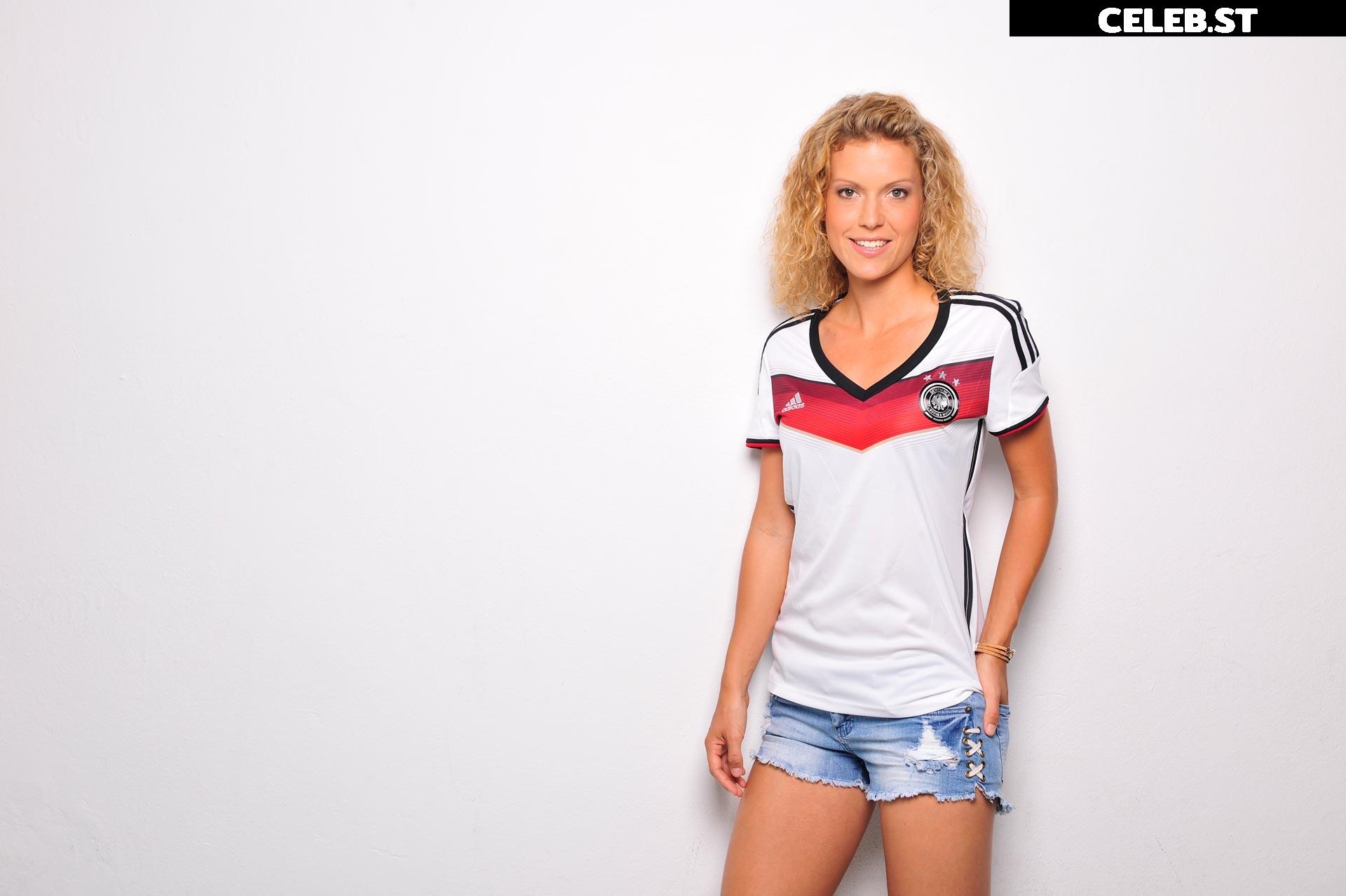 Annika Zimmermann Image 2123748