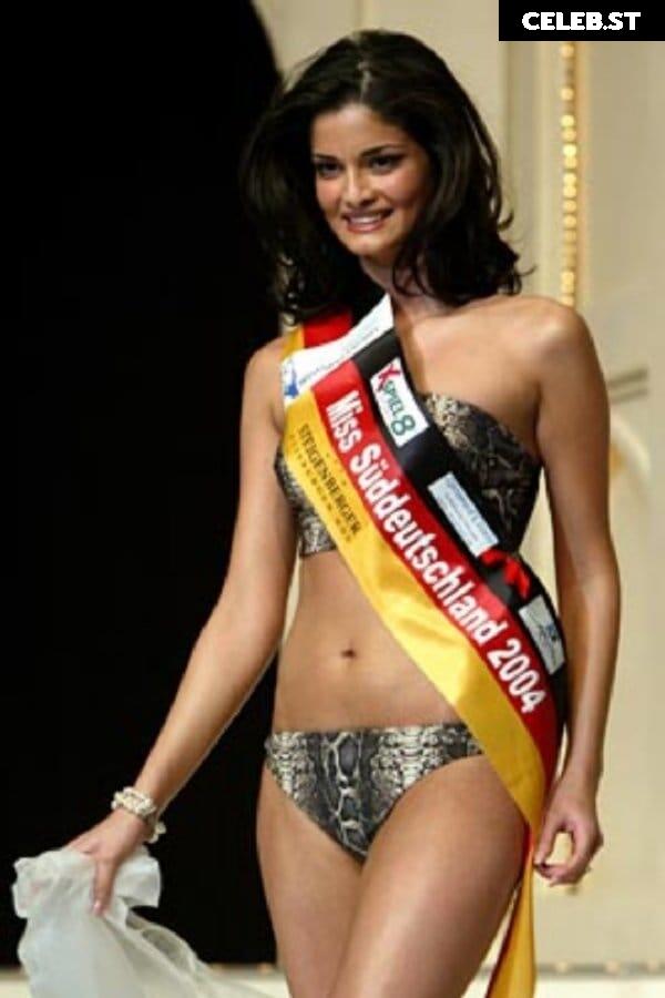 Shermine Shahrivar Image 2129795