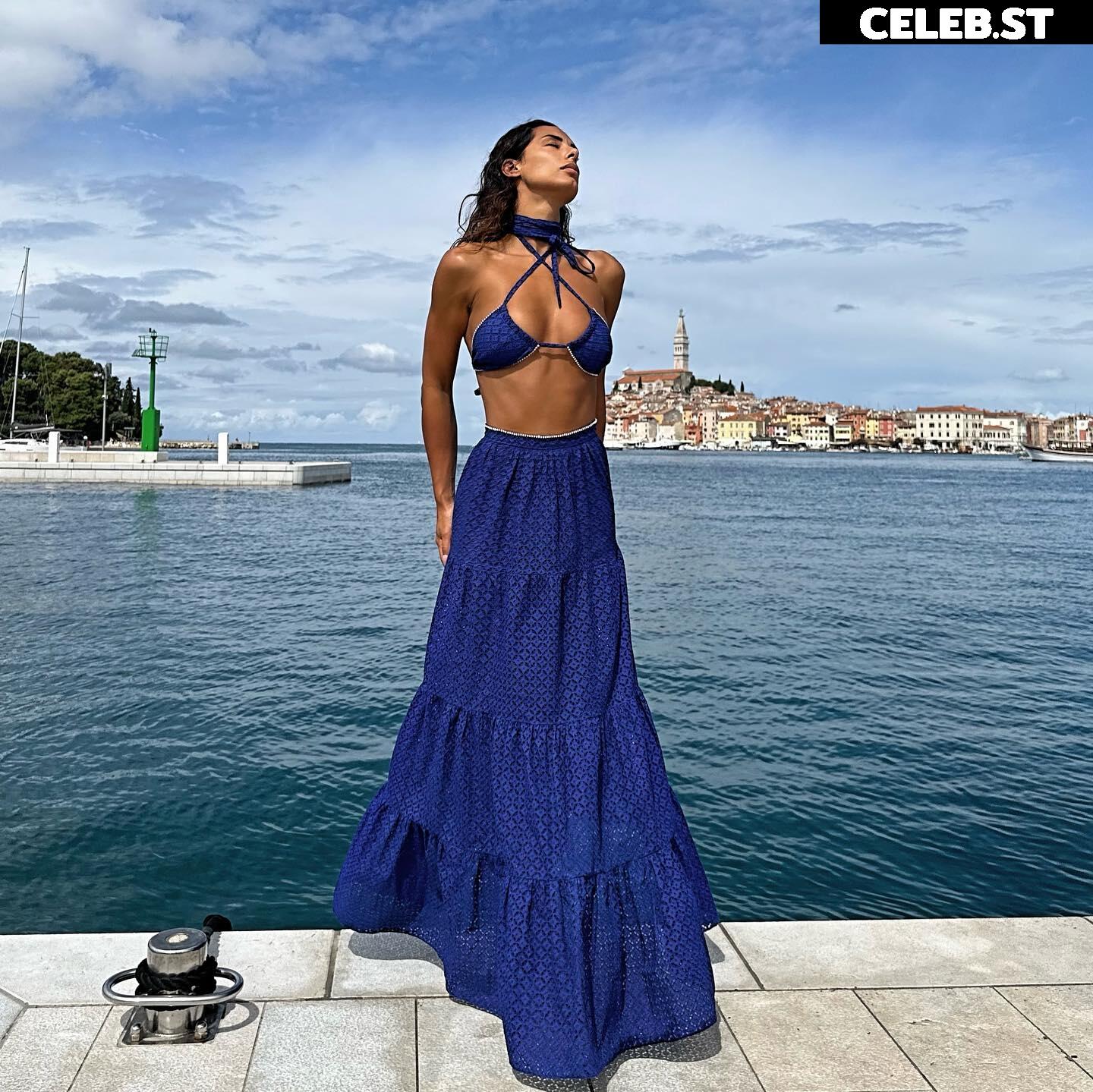 Raffaella Modugno Image 2129146