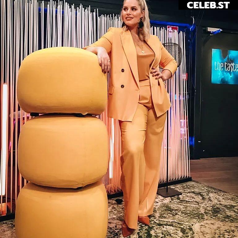 Angelina Kirsch Image 2128709