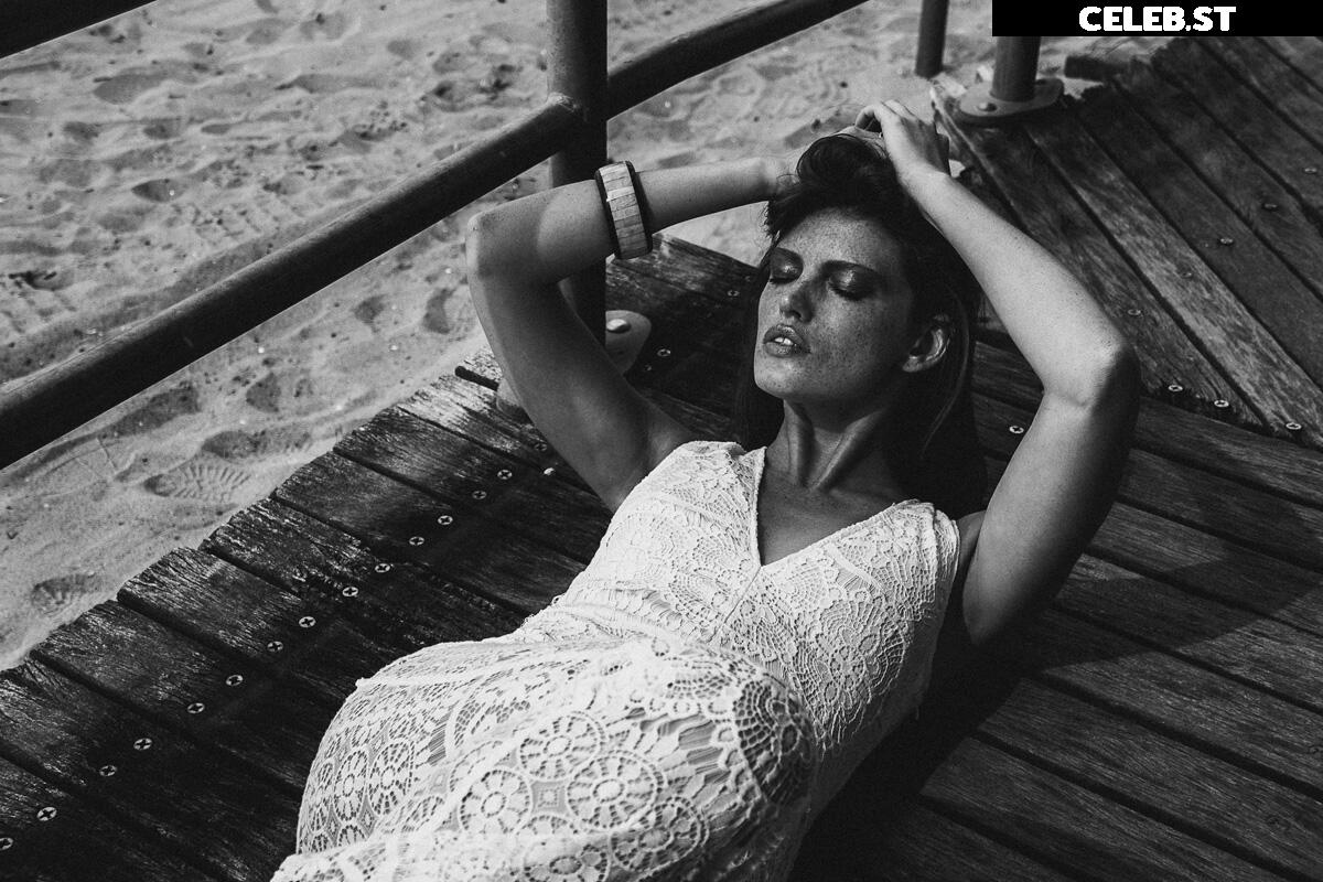 Kate Potter Image 2128732