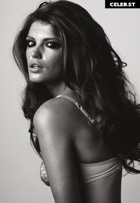 Kate Potter Image 2128655