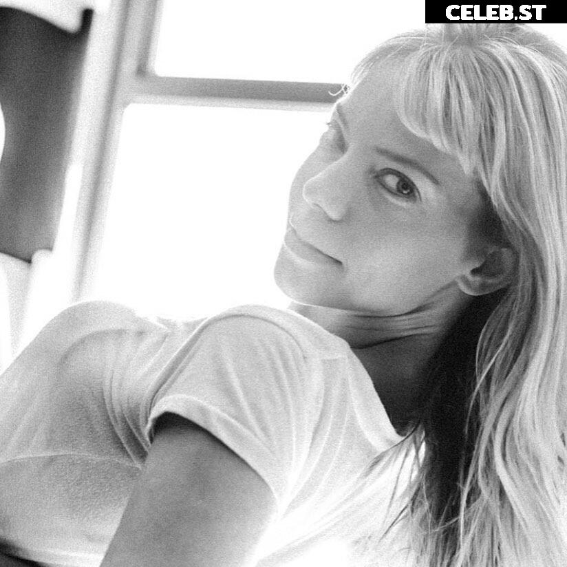 Riki Lindhome Image 2115438