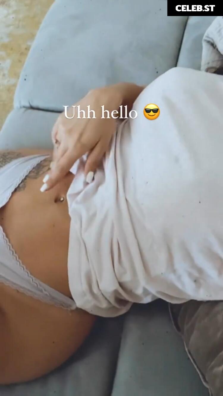 Samira Yasmin Leila Image 2117490