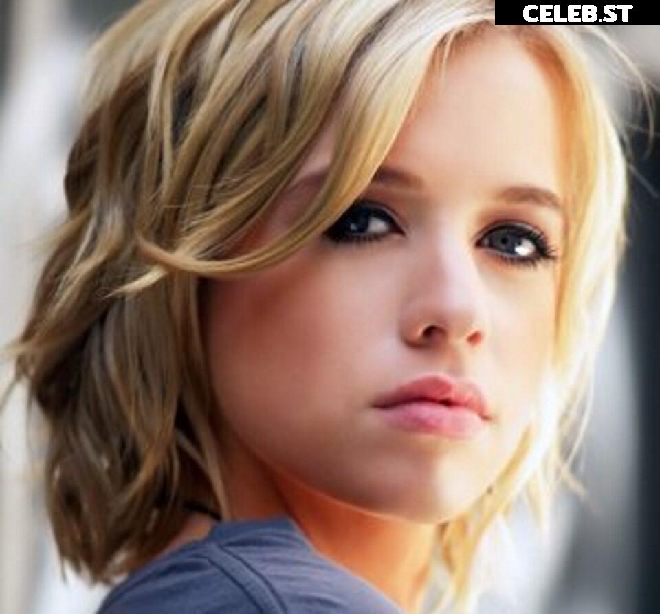 Alexz Johnson Image 2117619