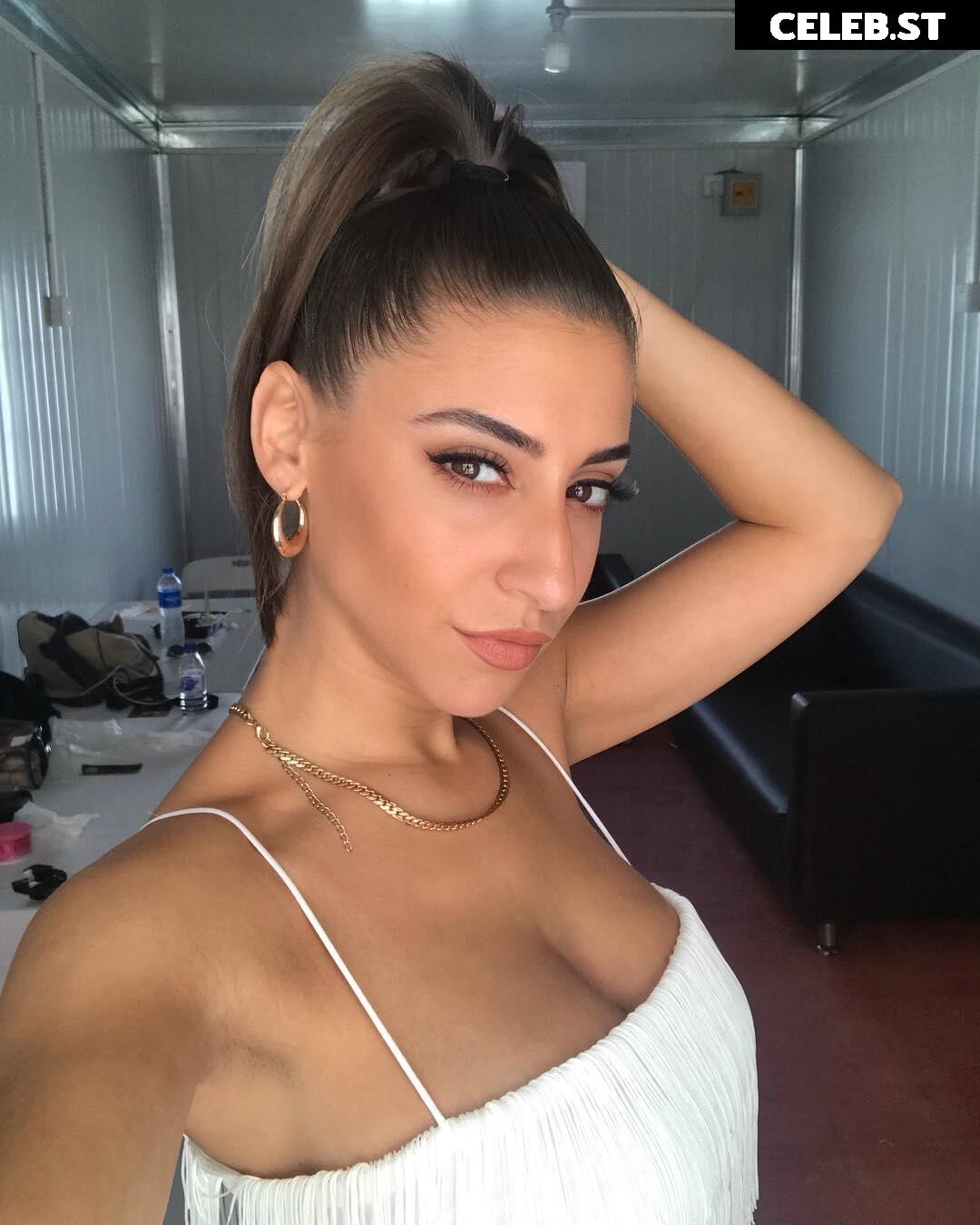 Andrea Helfrich Image 2114591