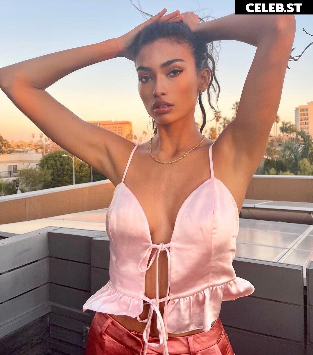 Kelly Gale Image 2114273