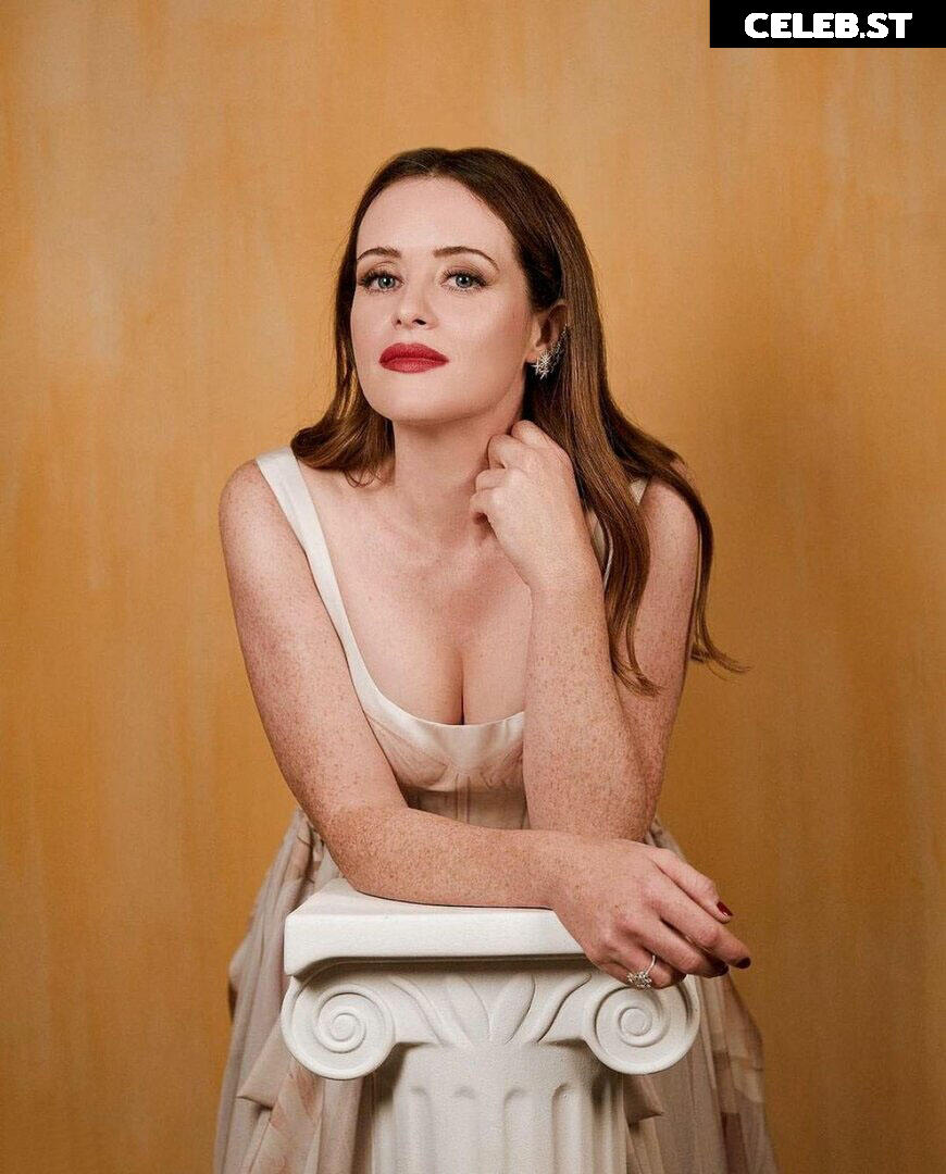 Claire Foy Image 2111794