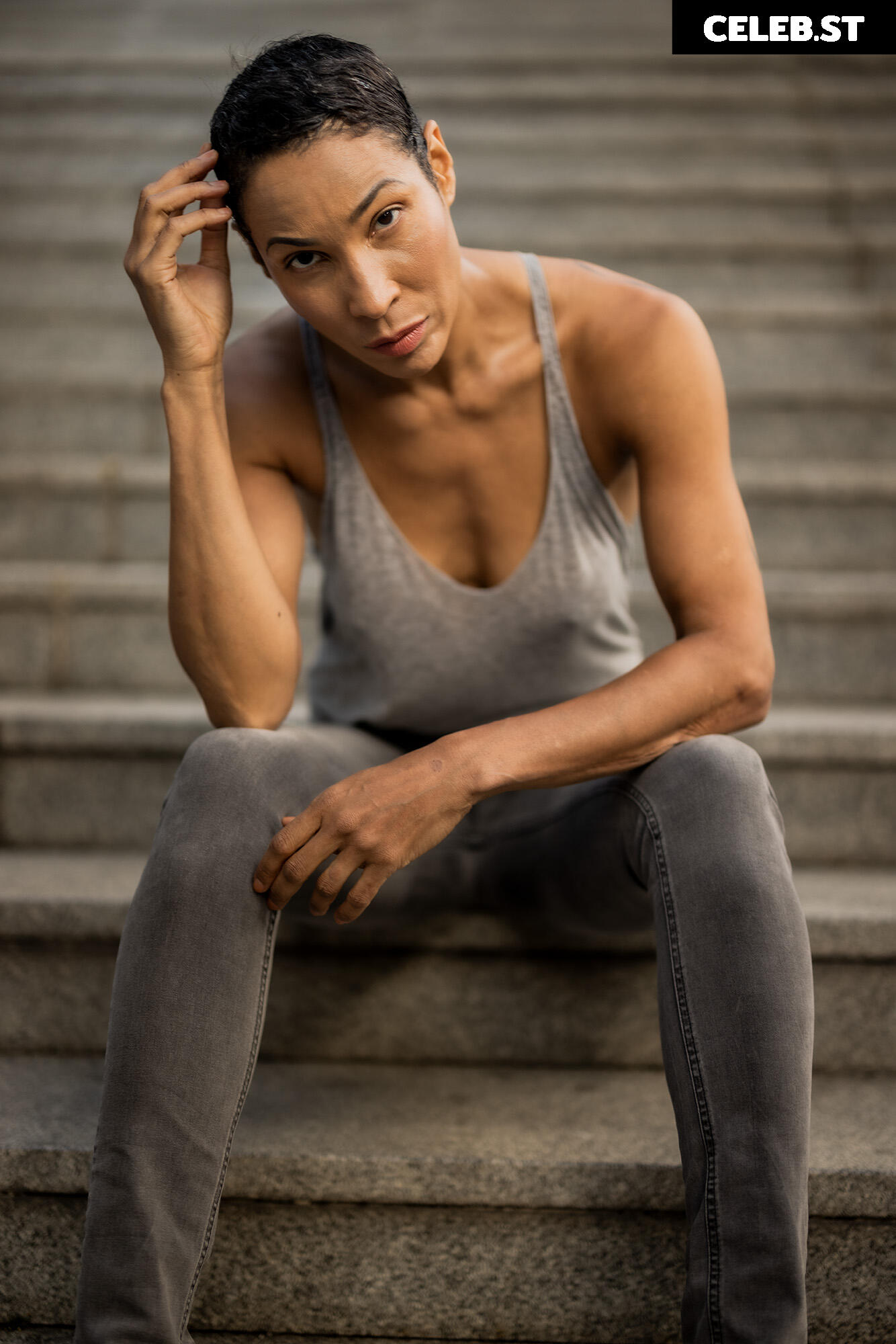 Annabelle Mandeng Image 2111235