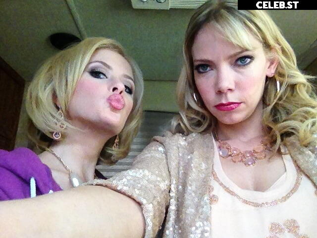 Riki Lindhome Image 2111945
