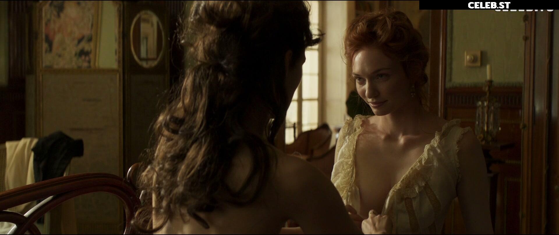 Eleanor Tomlinson Image 2112808