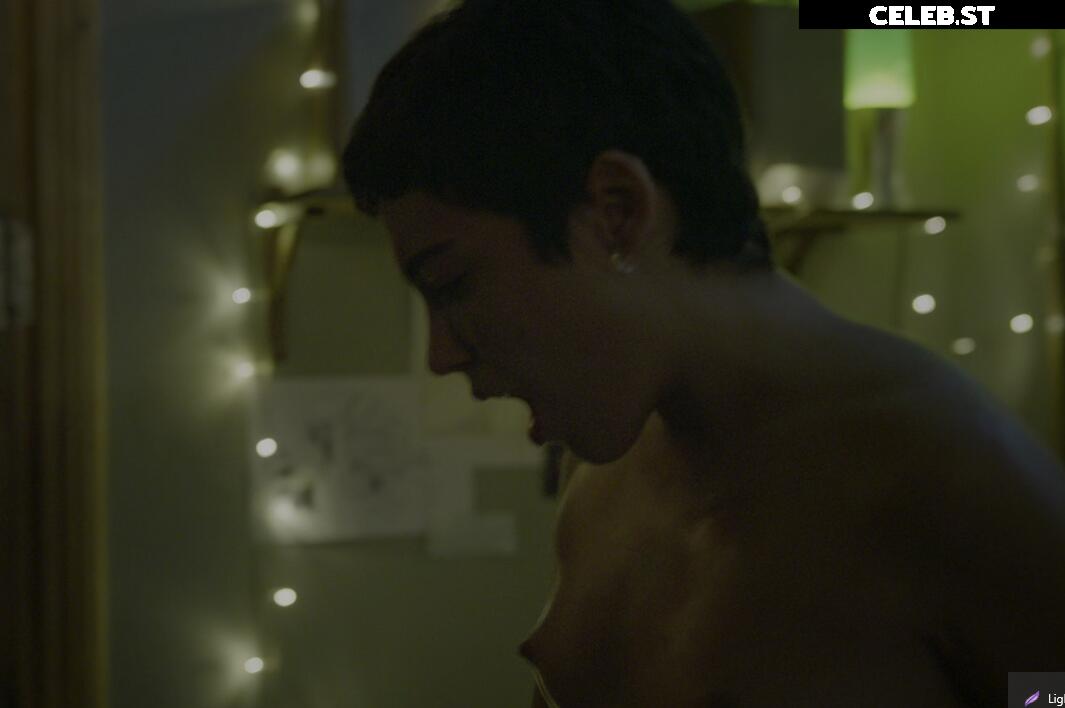 Carla Díaz Image 2112657