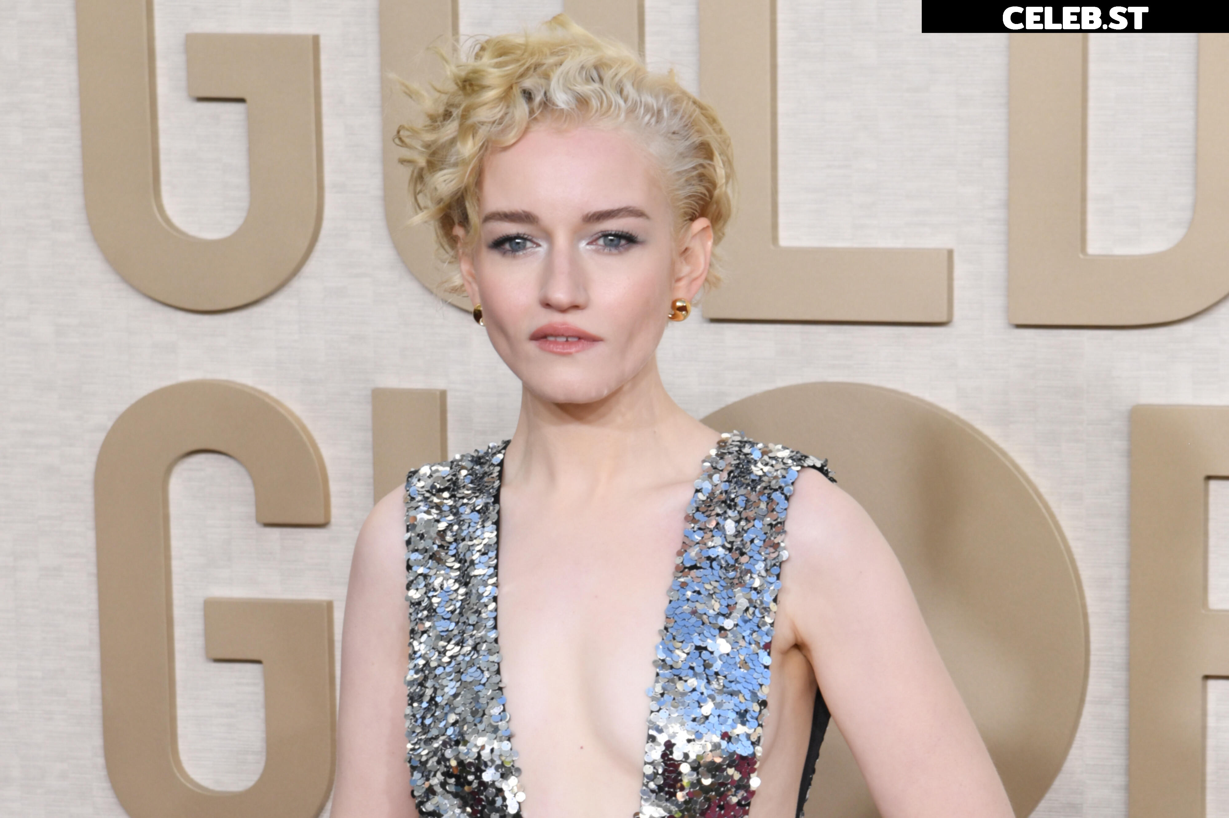 Julia Garner Image 2112628