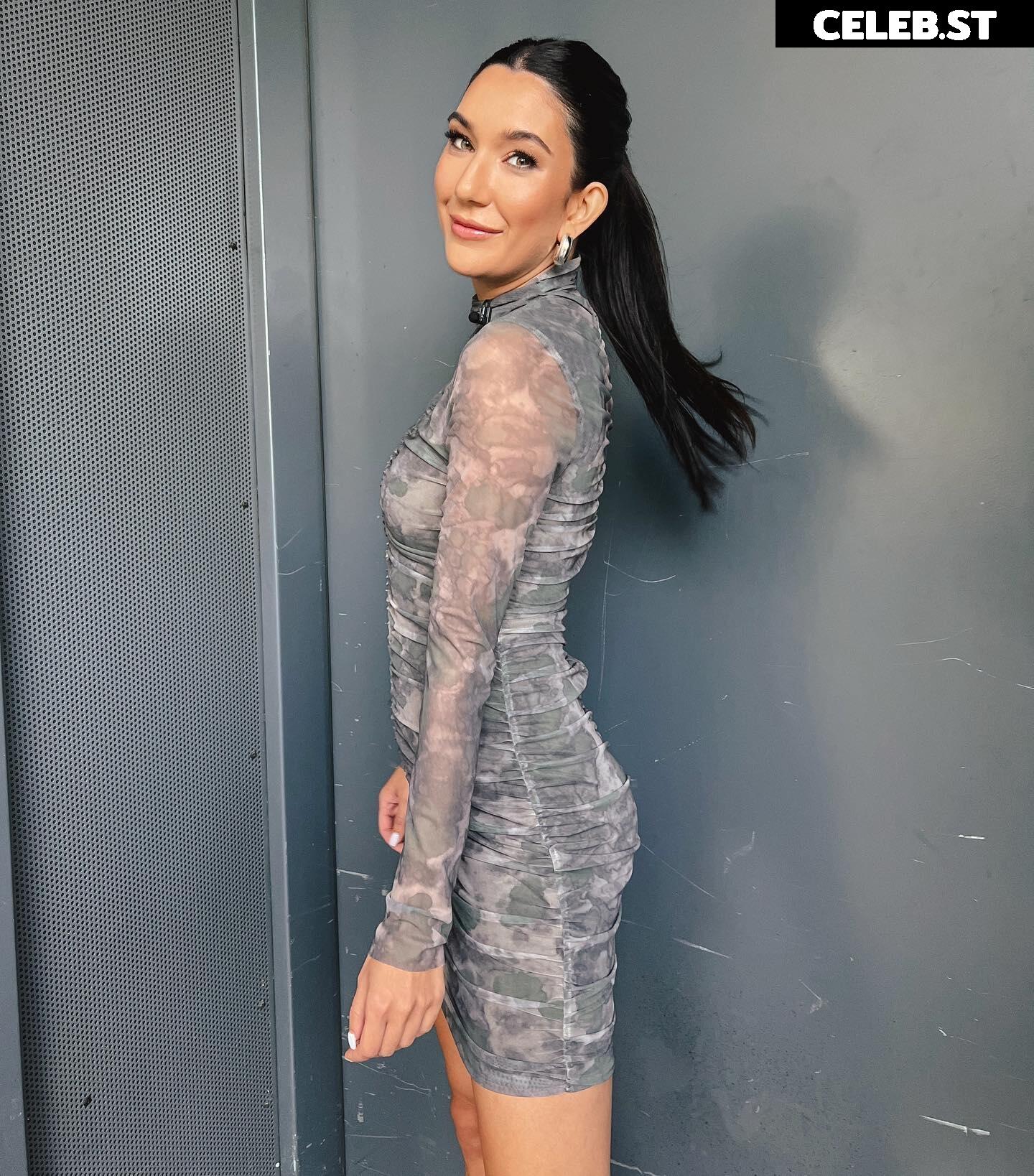 Neda Peemüller Image 2113797