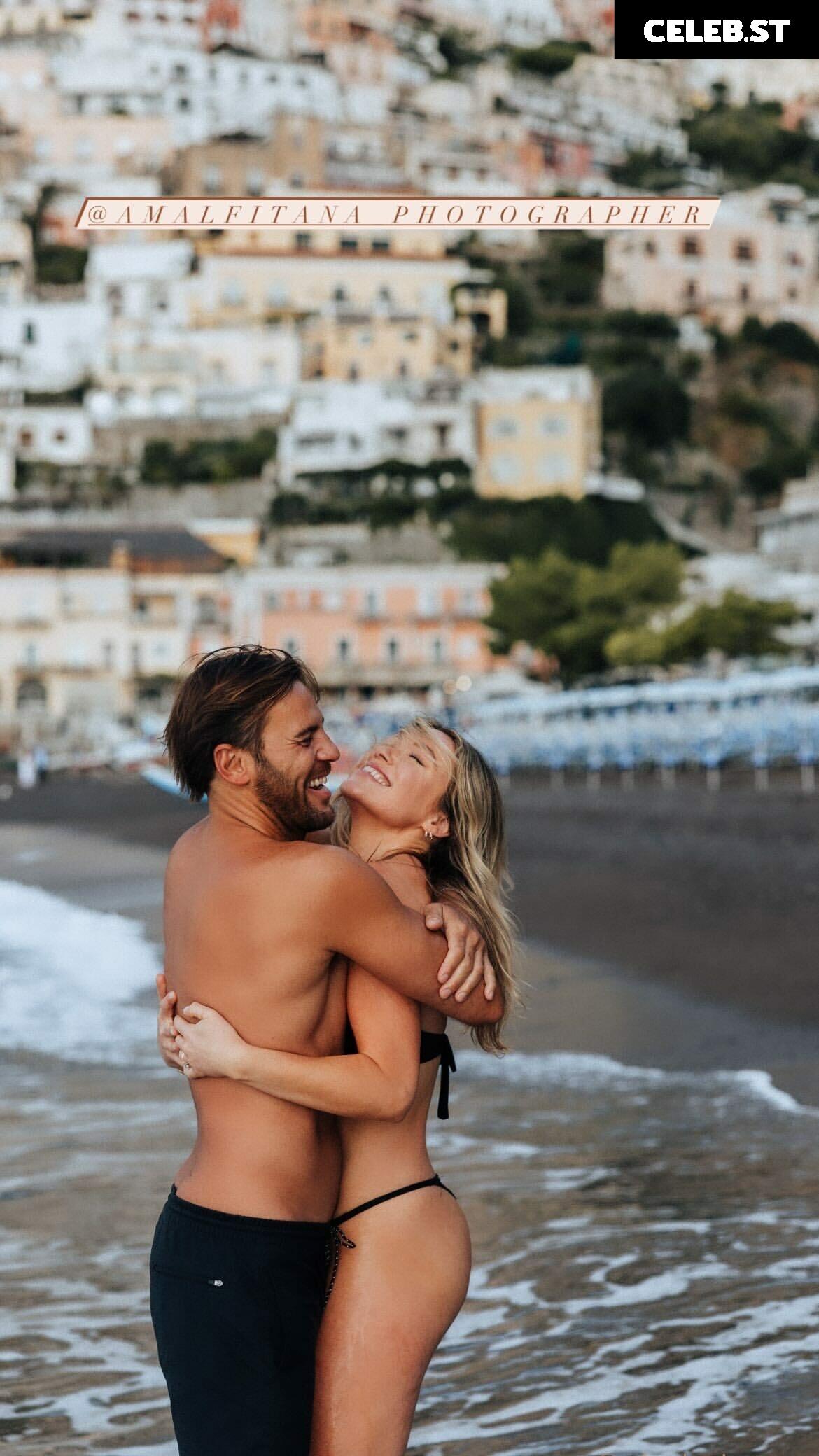 Katrina Bowden Image 2113688