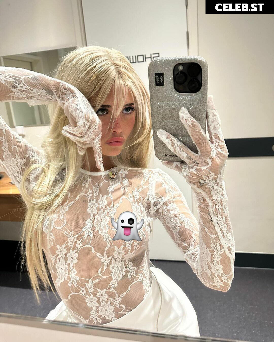 Nessa Barrett Image 2113383