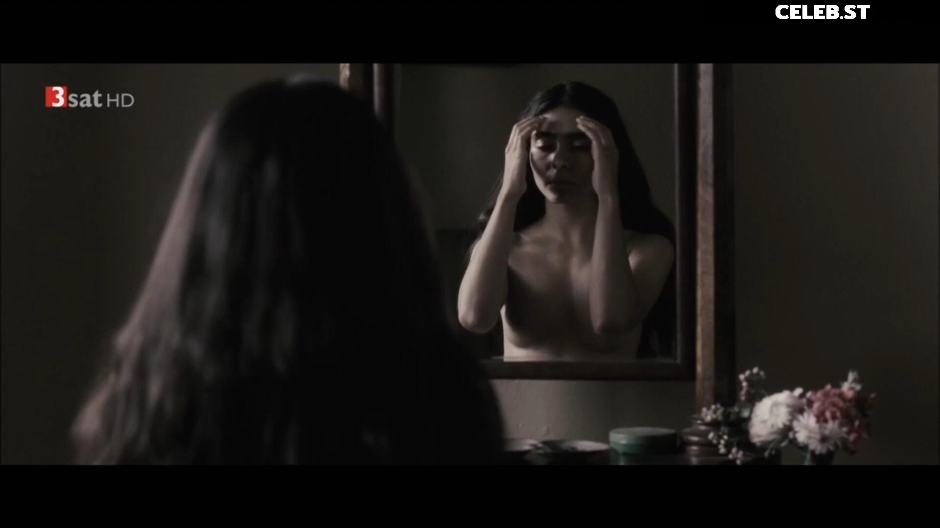 Pegah Ferydoni Image 2110472