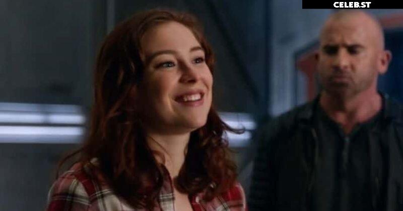 Mina Sundwall Image 2110305