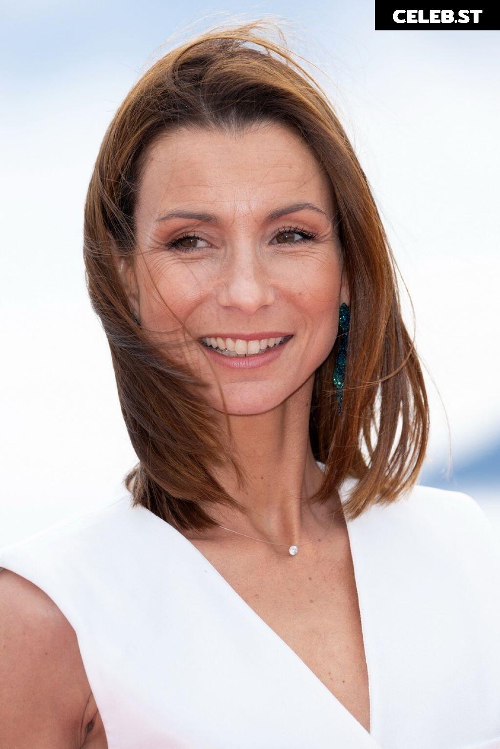 Jennifer Lauret Image 2110238