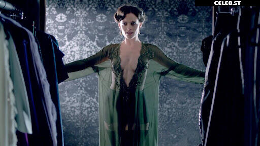 Lara Pulver Image 2119589