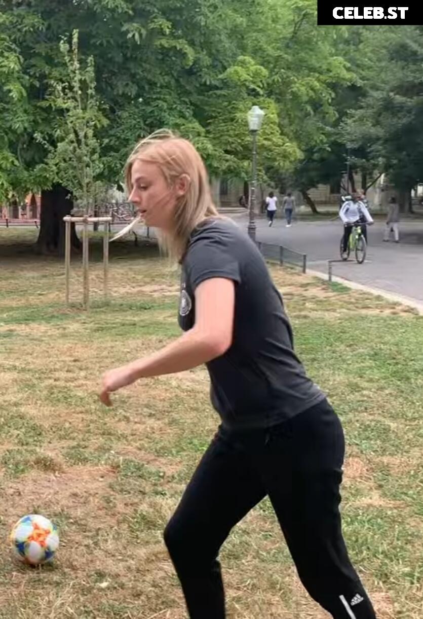 Johanna Elsig Image 2119476