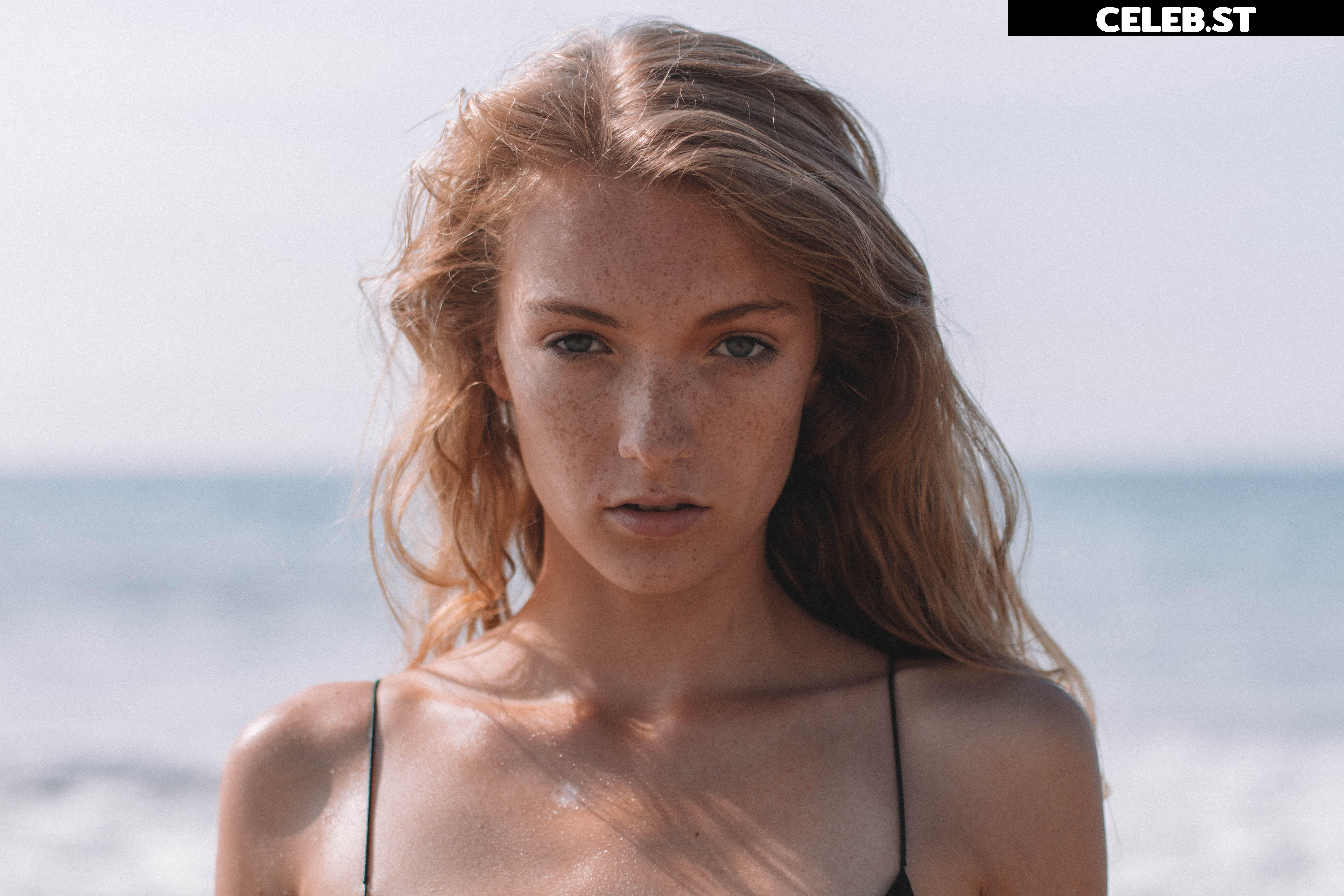 Lauren Hurlbut Image 2119628