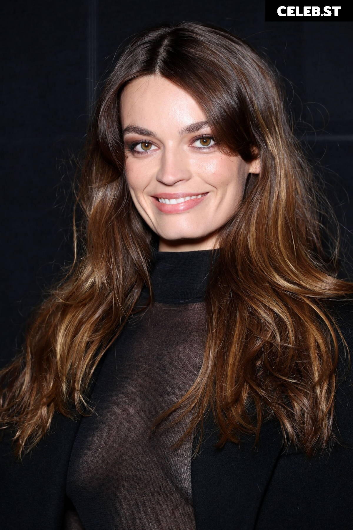 Emma Mackey Image 2118647