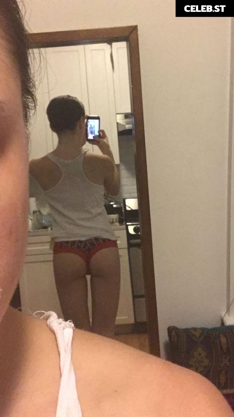 Lily Mo Sheen Image 2118297