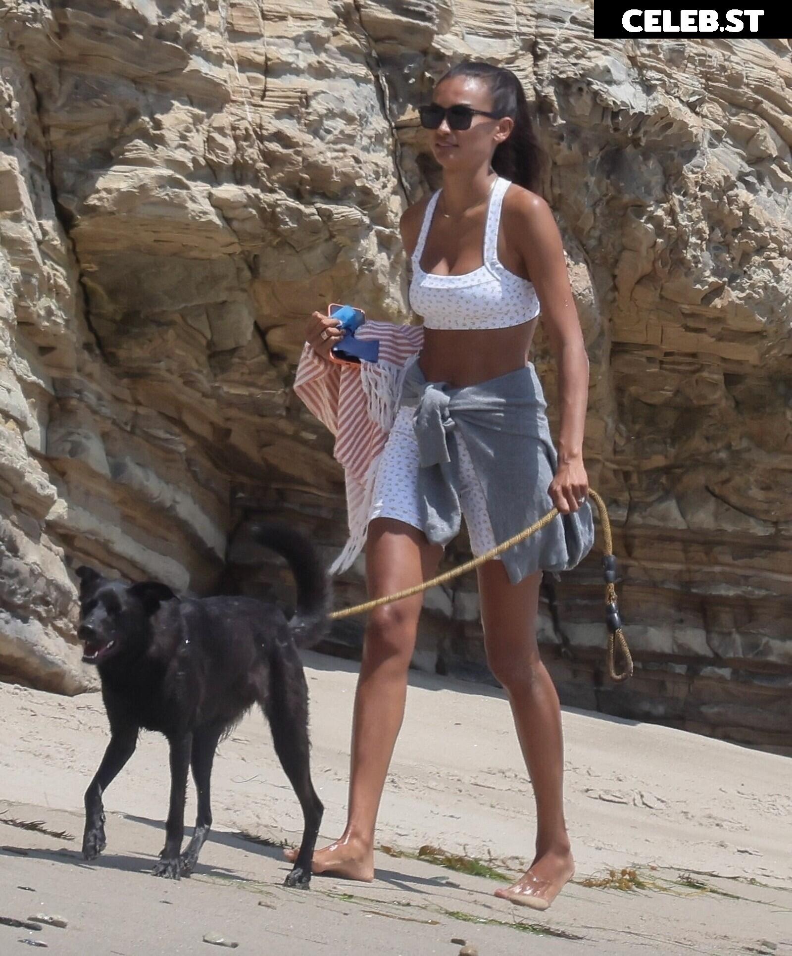 Kelly Gale Image 2105195