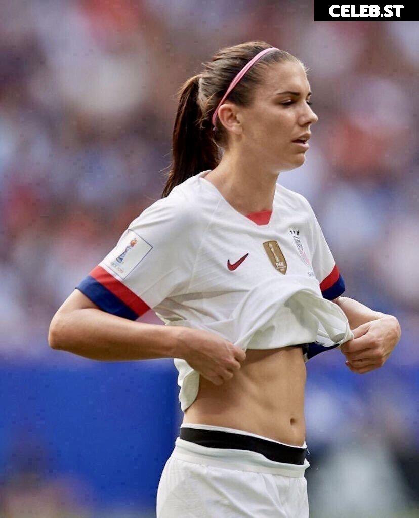Alex Morgan Image 2105349