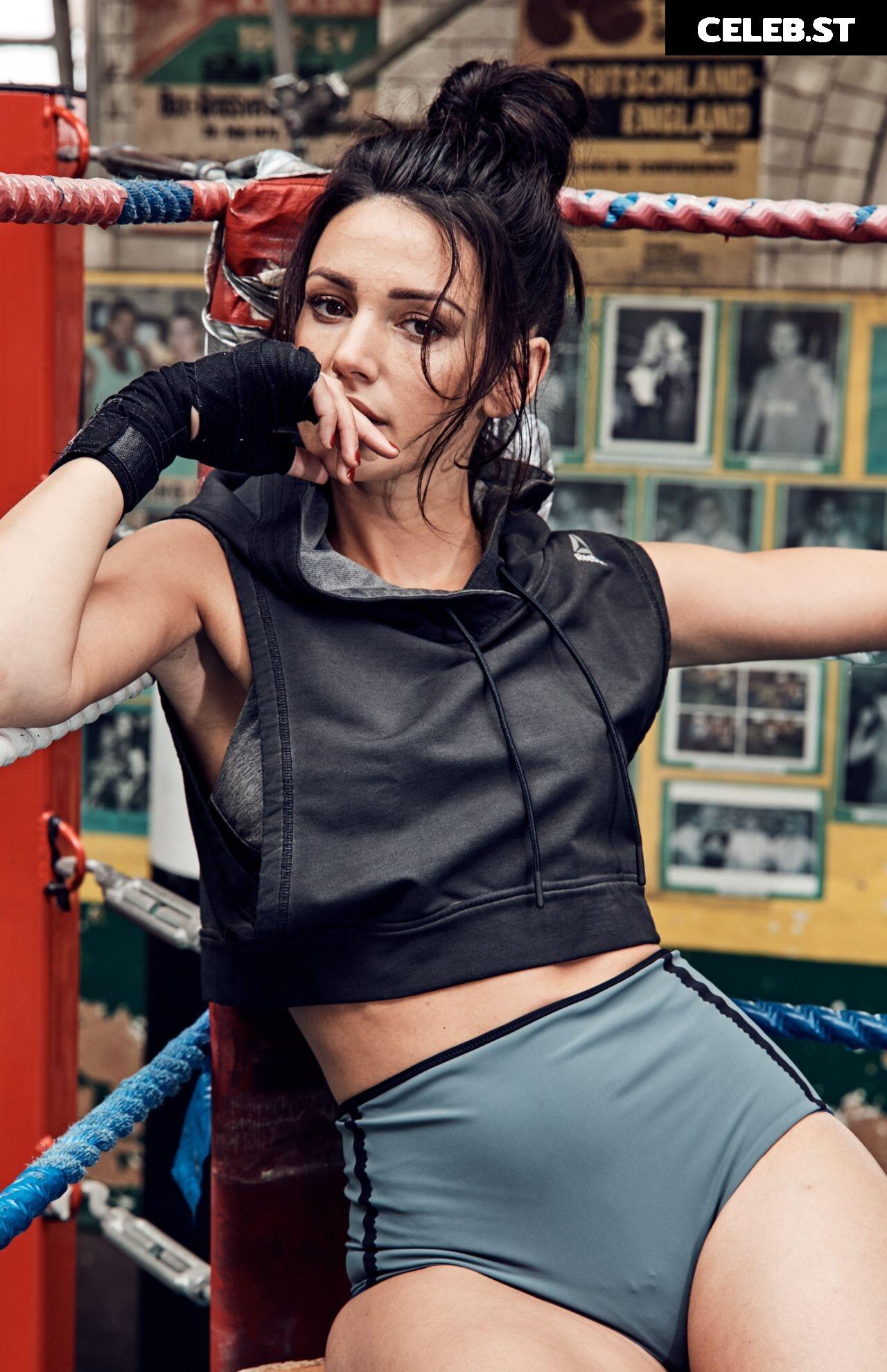 Michelle Keegan Image 2105314