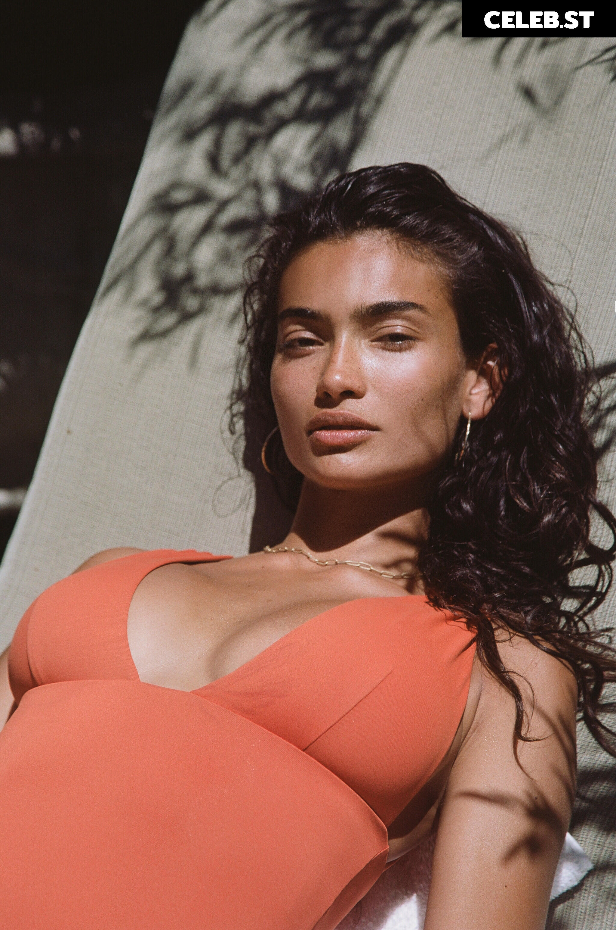 Kelly Gale Image 2107836
