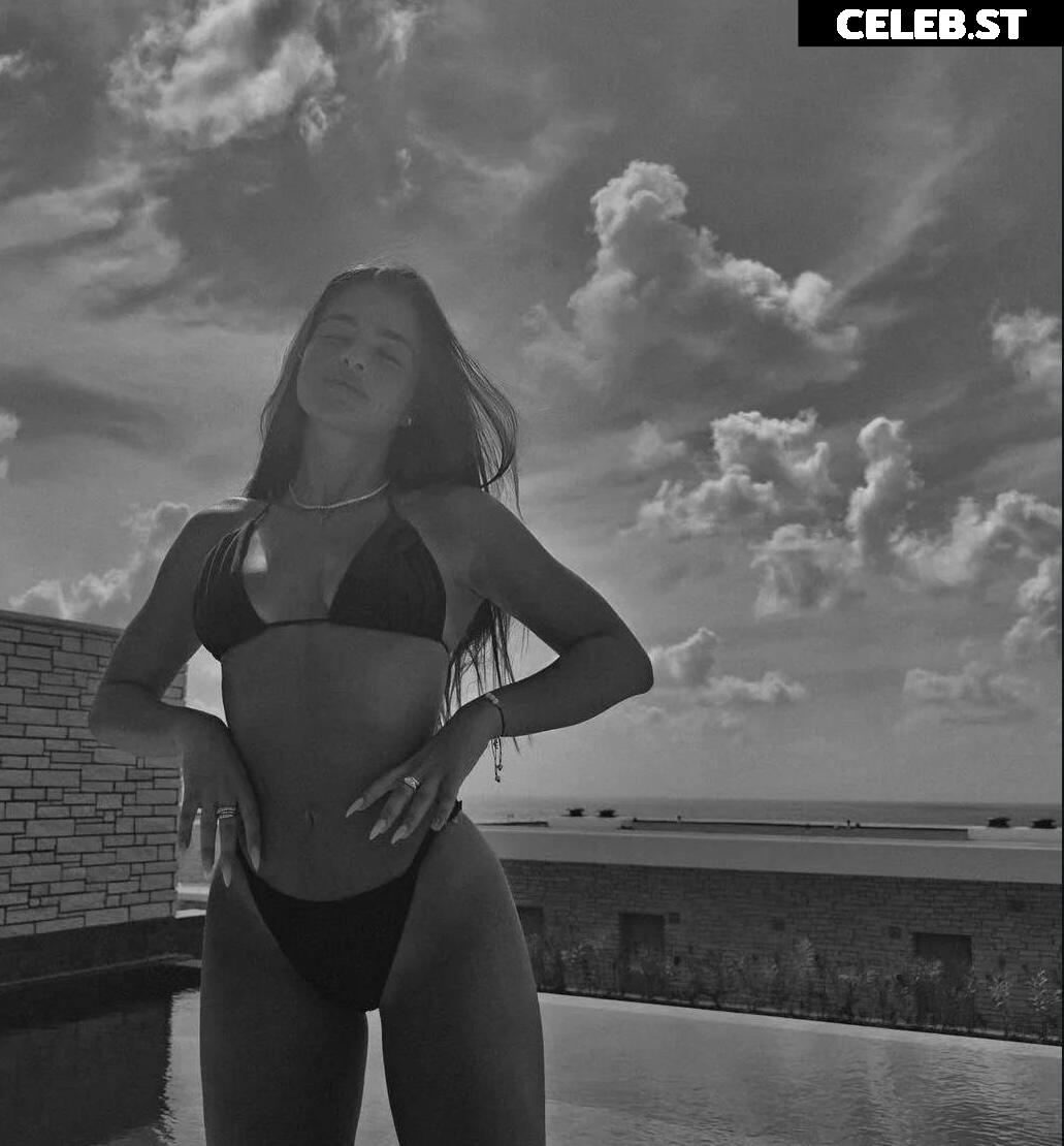 Noa Kirel Image 2107553