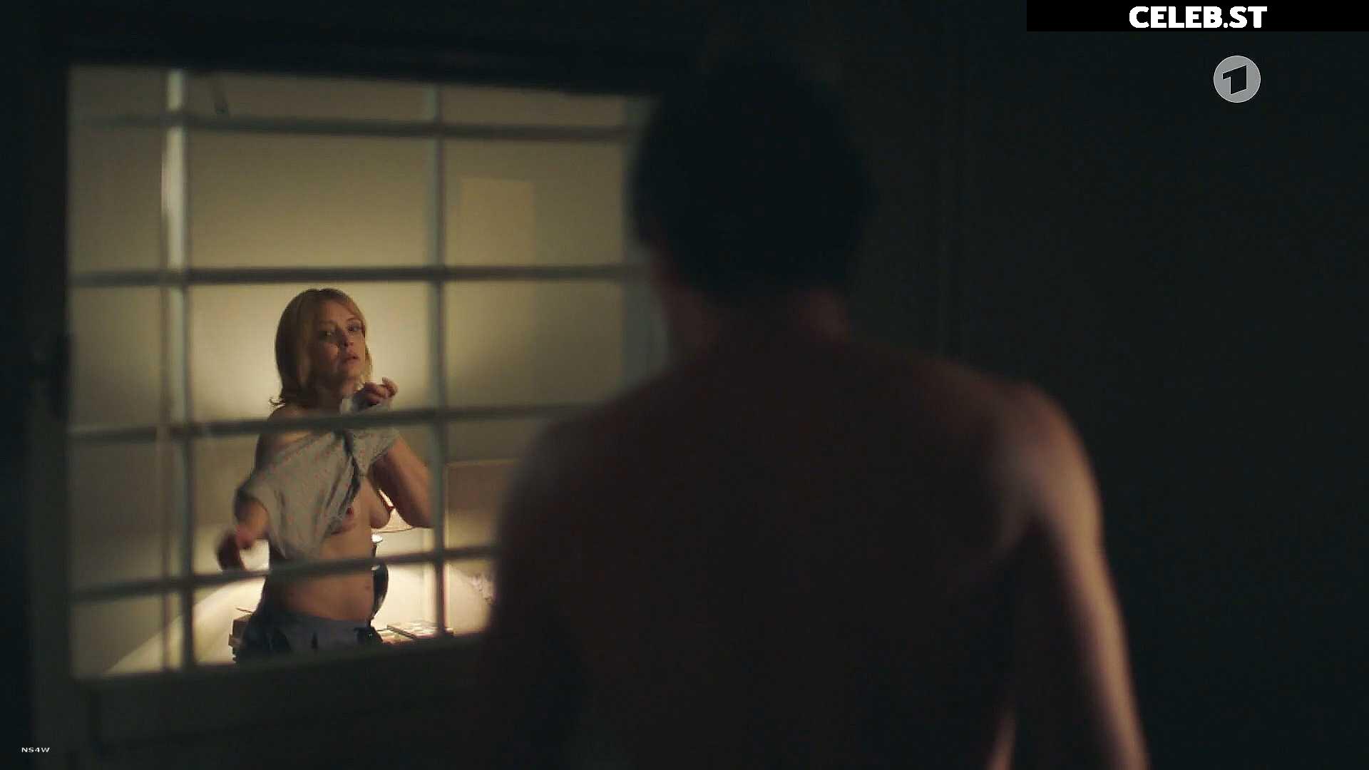 Laura Tonke Image 2104438