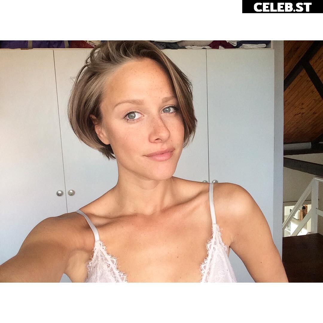 Lea Louisa Wolfram Image 2104051