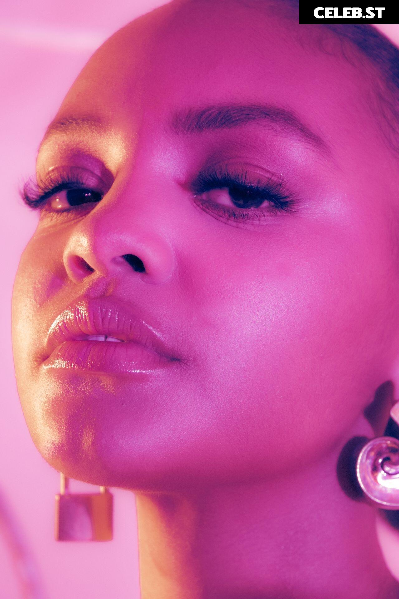 Celeste O&#039;Connor Image 2101291