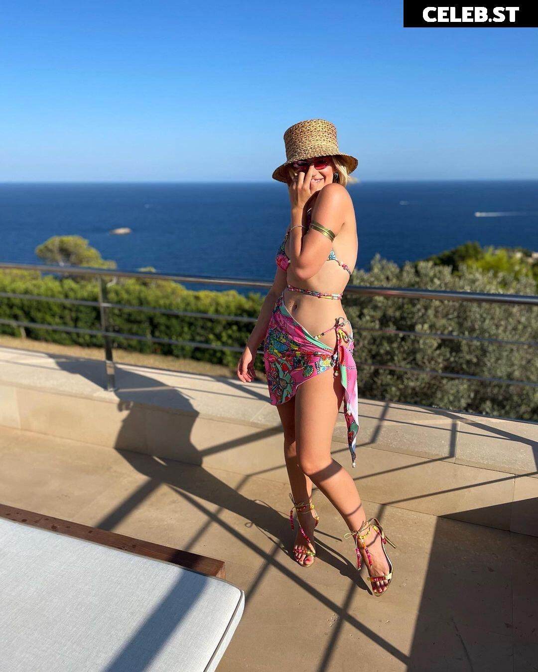 Alicia Agneson Image 2103413