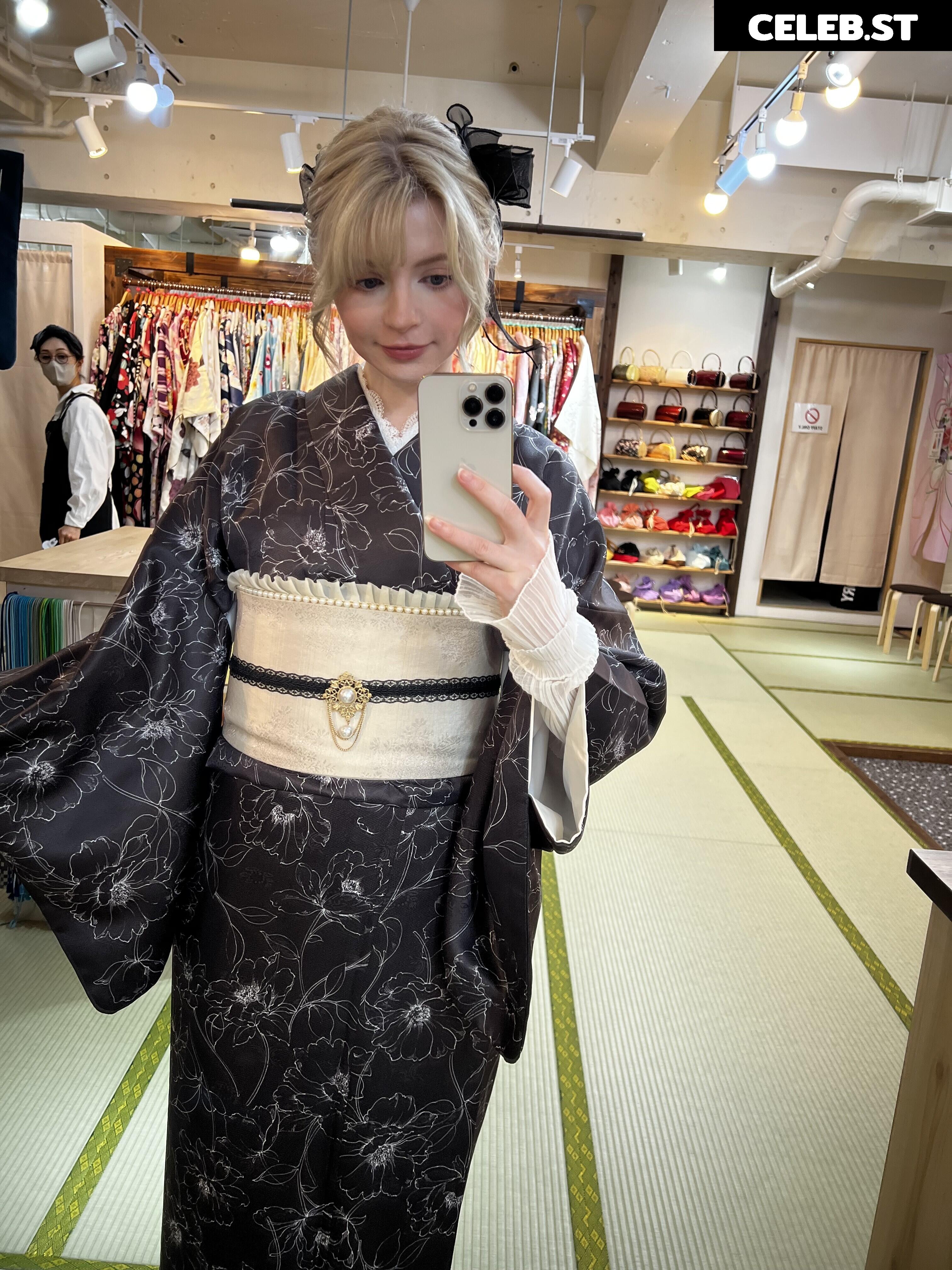 Peachmilky Image 21004814