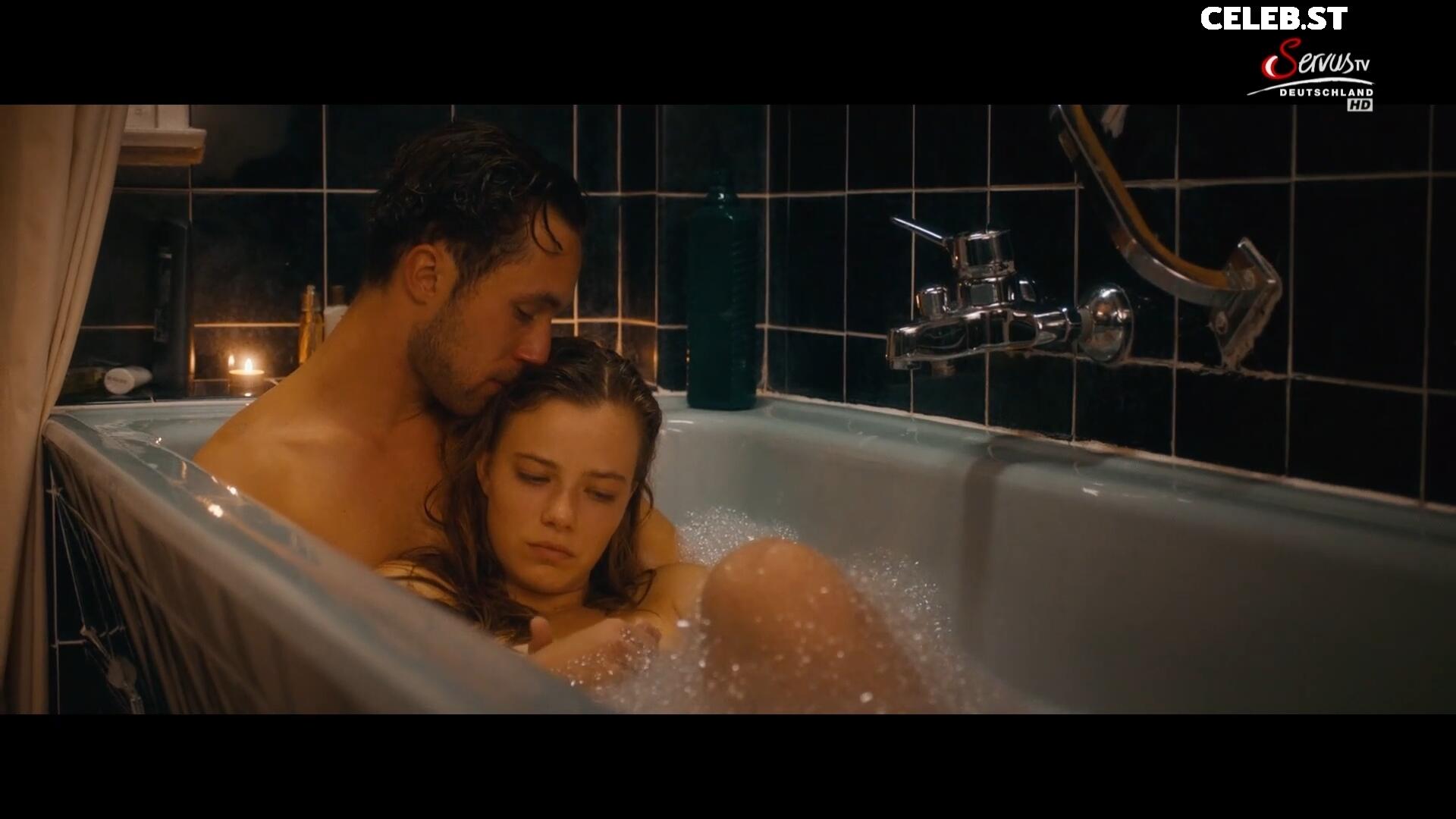 Saskia Rosendahl Image 2109847