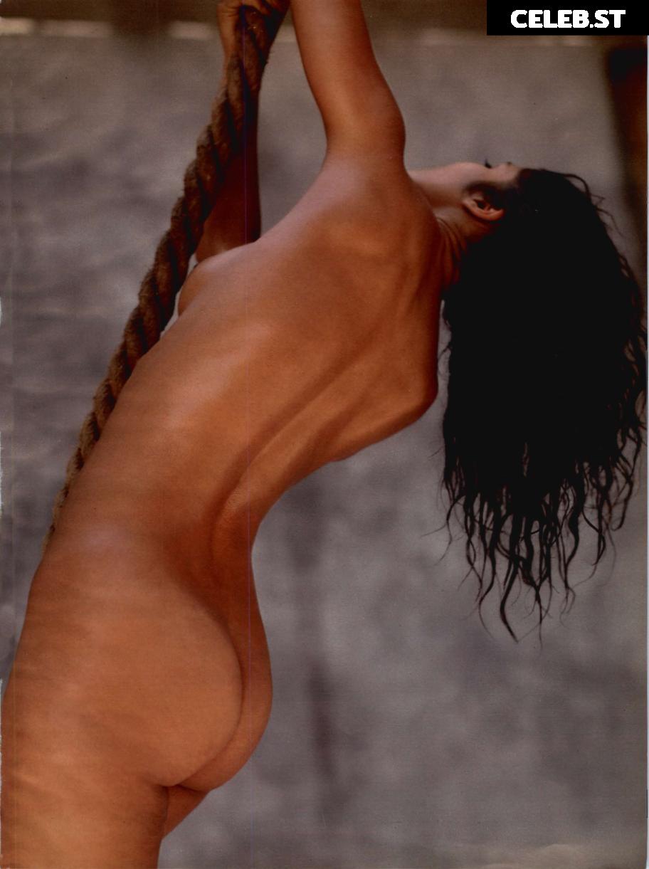 Vanity Image 2109817