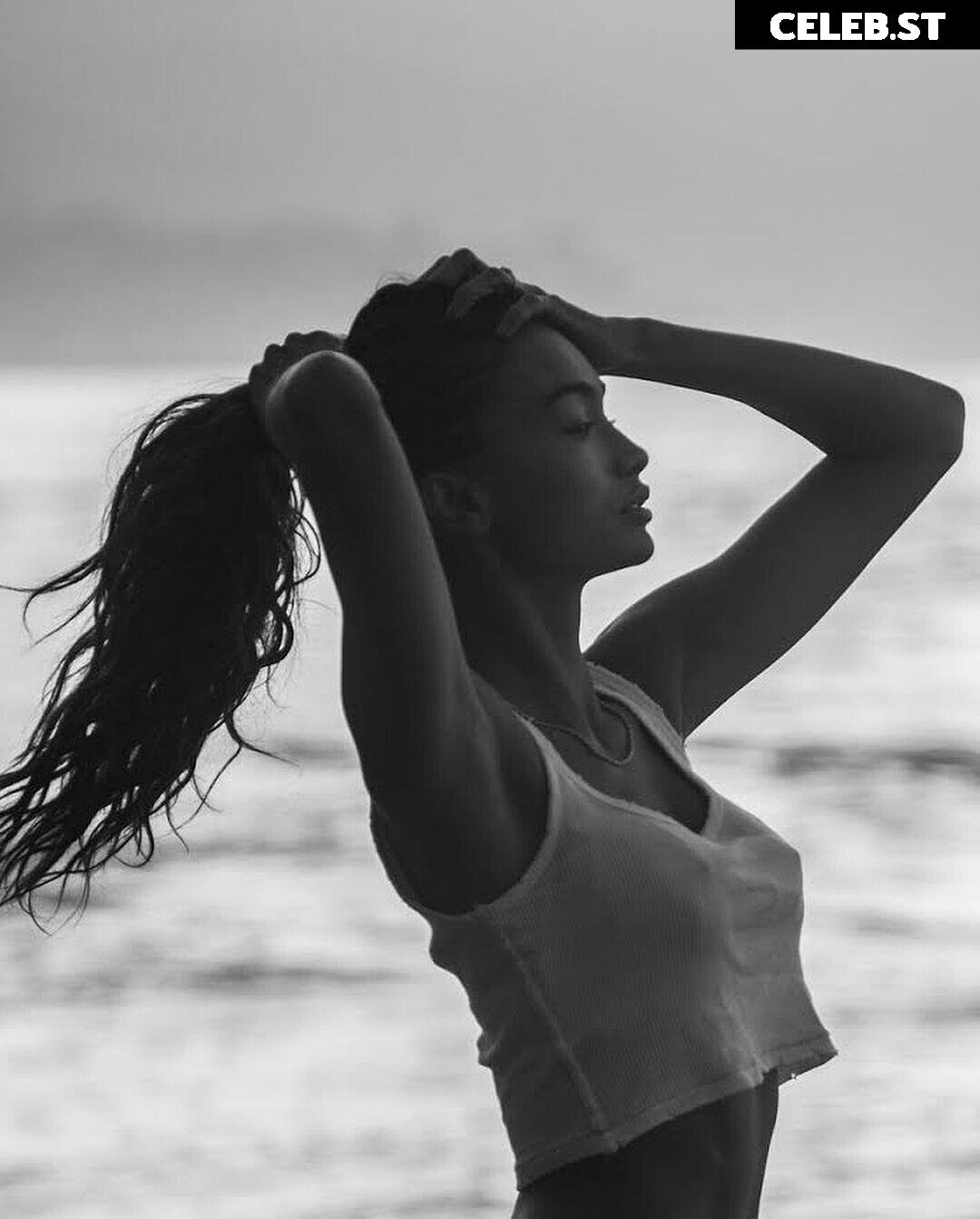 Kelly Gale Image 2109303