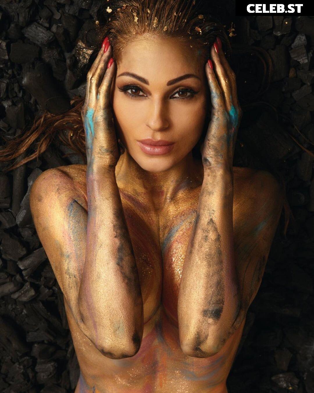 Anna Tatangelo Image 2108637