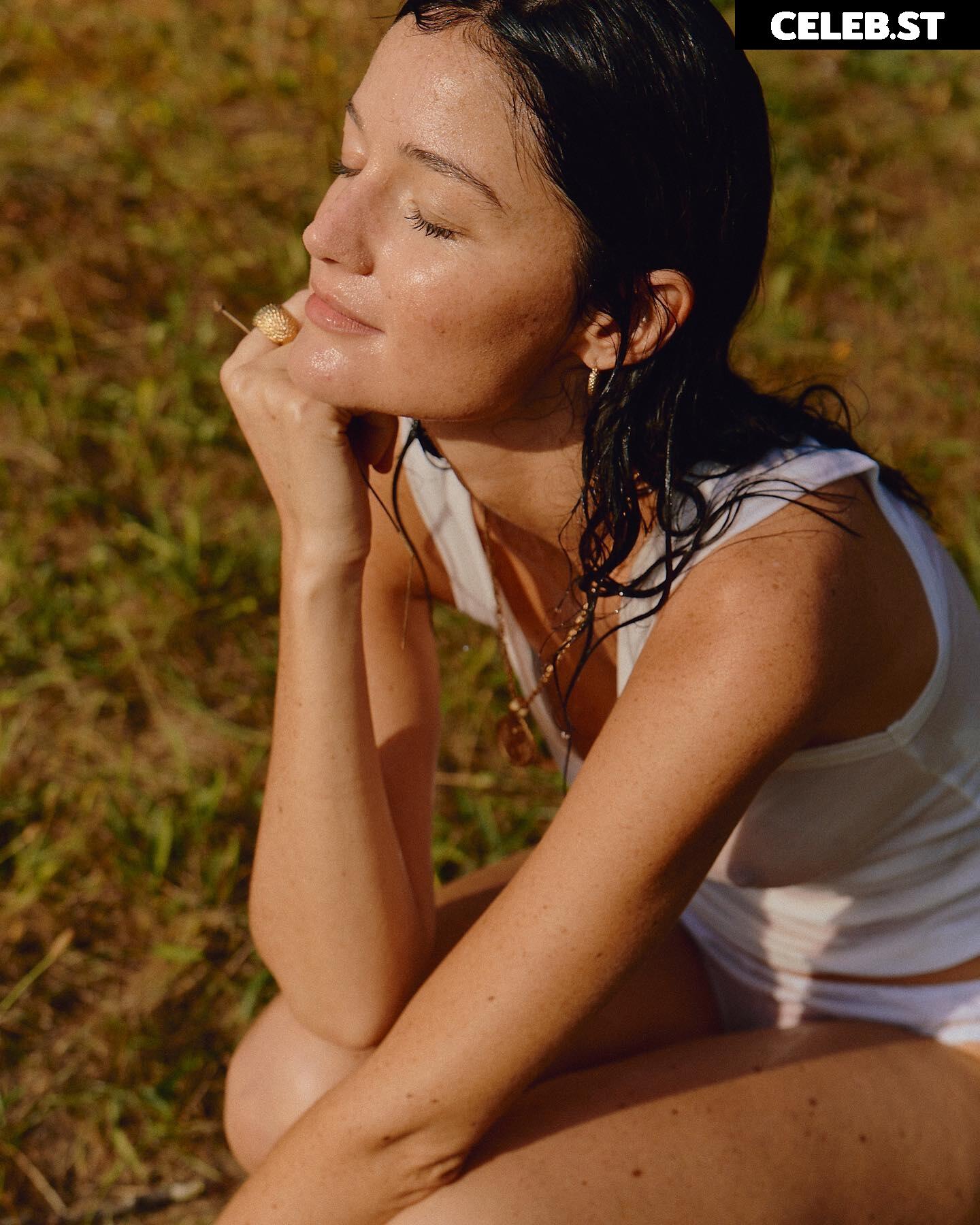 Chloe Bechini Image 2108185