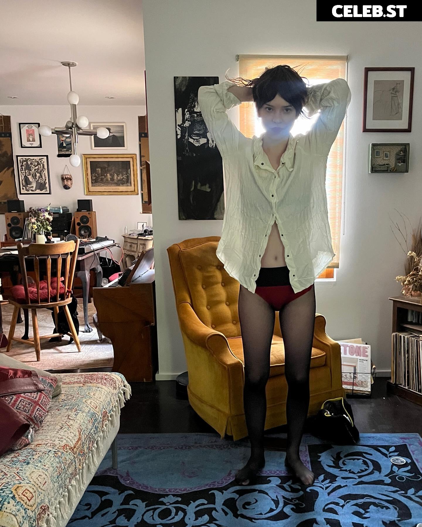 Sophie Thatcher Image 2108394