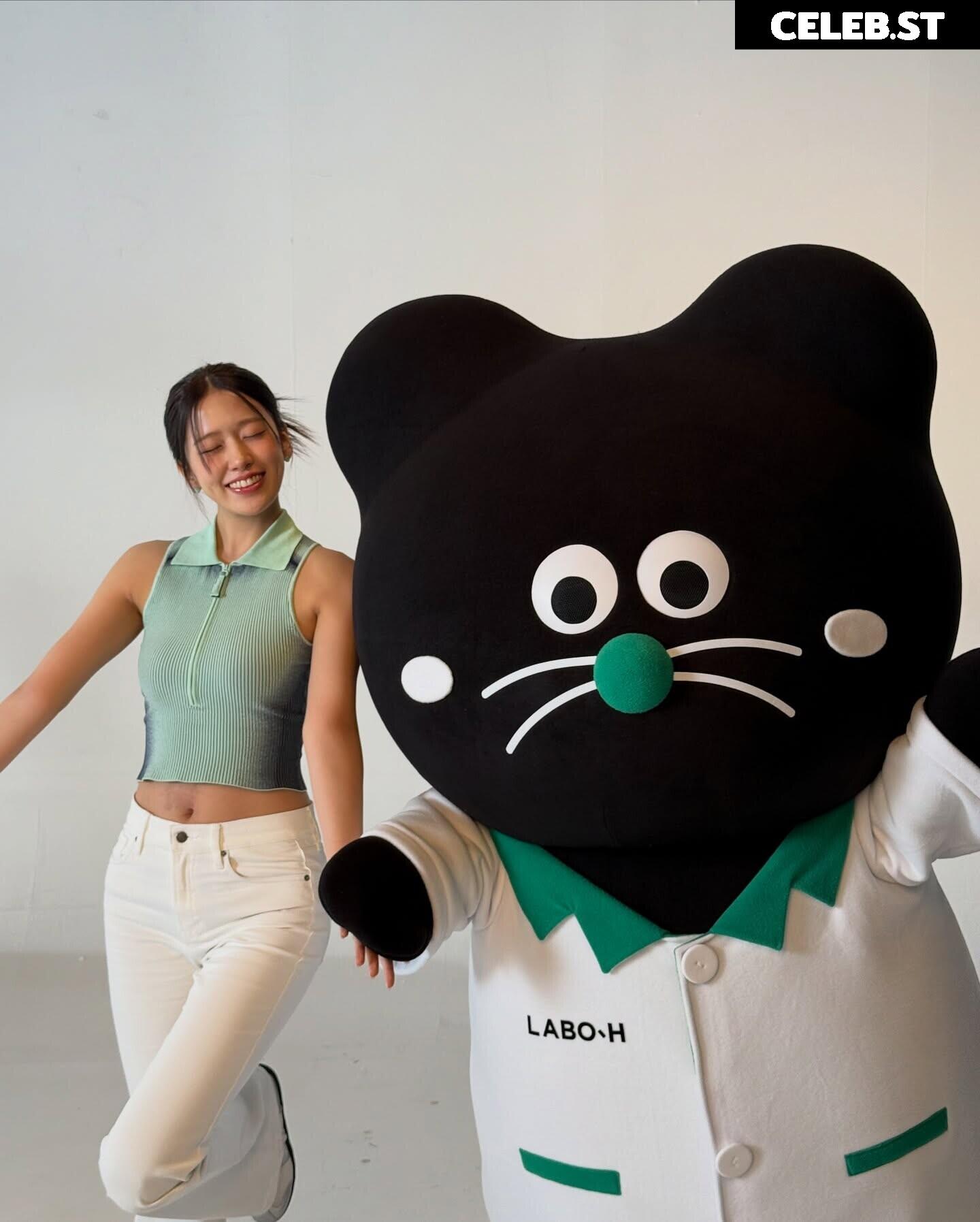An Yujin 안유진 | (An) IVE Image 22958941