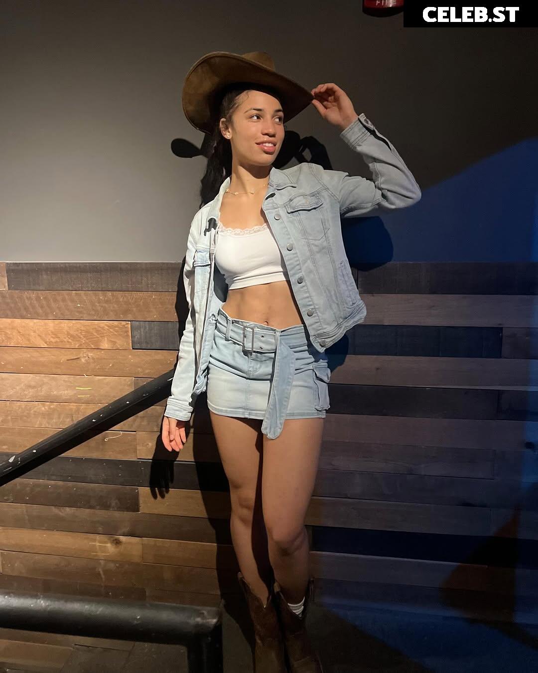 Amiah Simmons Image 22958647