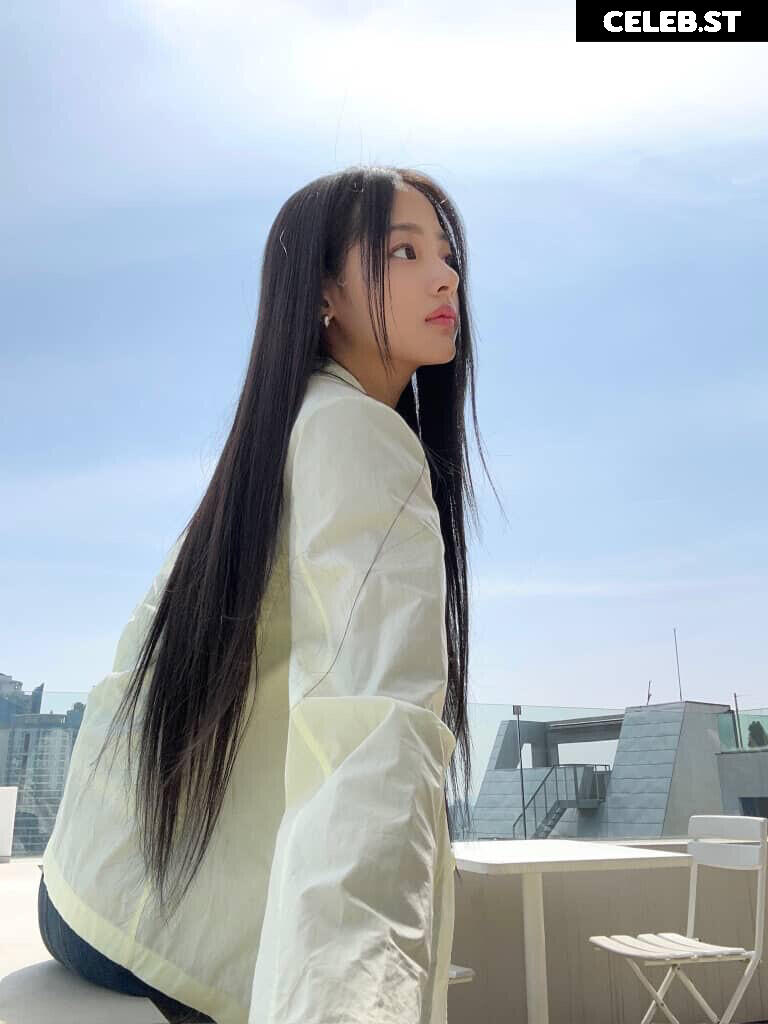 Minji (NewJeans) Image 22955876