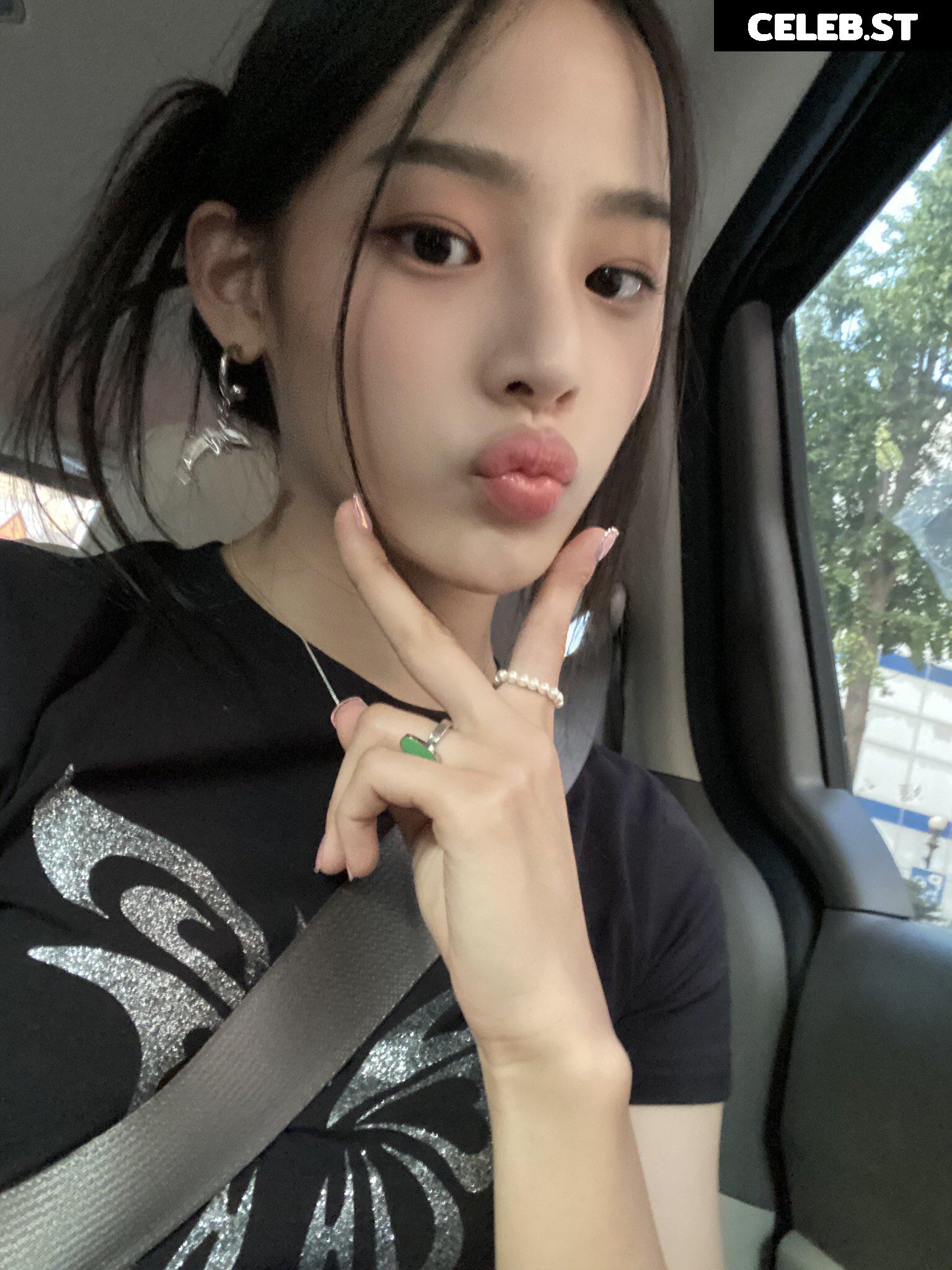 Minji (NewJeans) Image 22955590