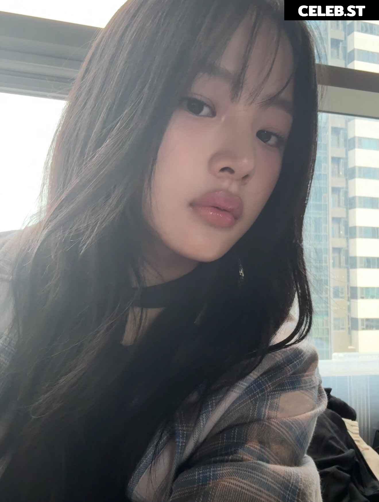 Minji (NewJeans) Image 22955513