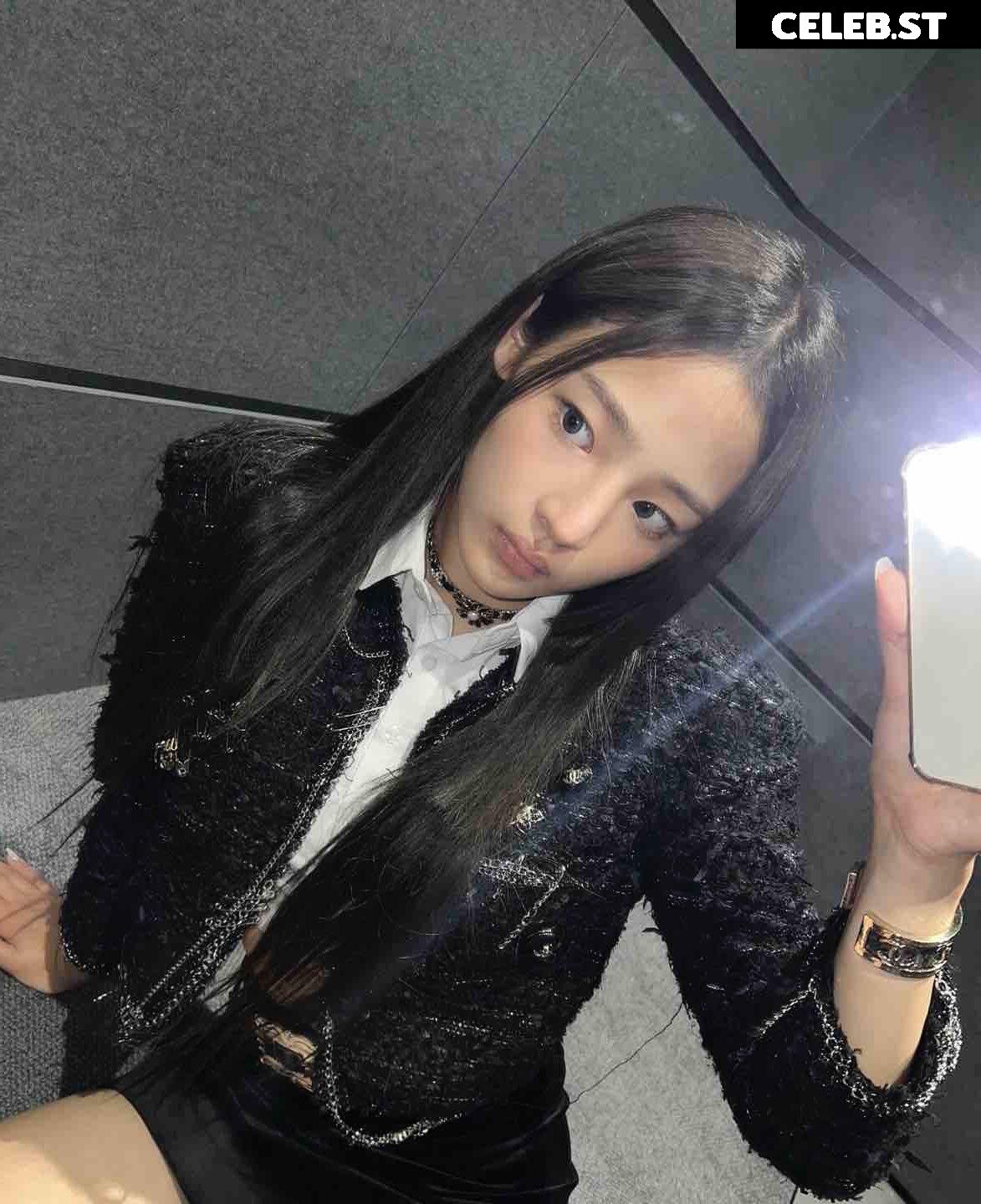 Minji (NewJeans) Image 22955574